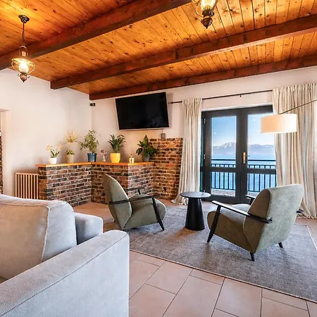 Bed & Breakfast Galeb 3*