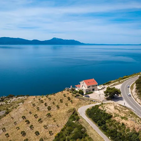Bed & Breakfast Galeb 3*