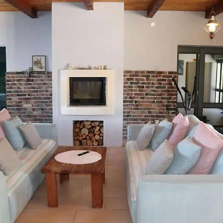 Galeb Bed & Breakfast 3*